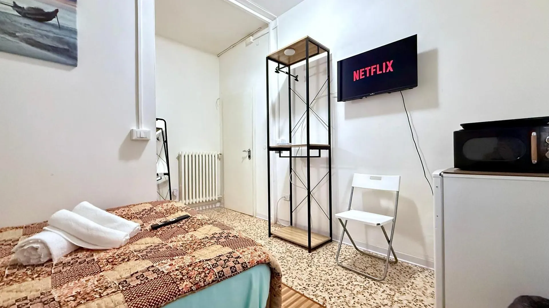Netflix - Vicino Al Centro - Via Rometta Suite Sassuolo Italy